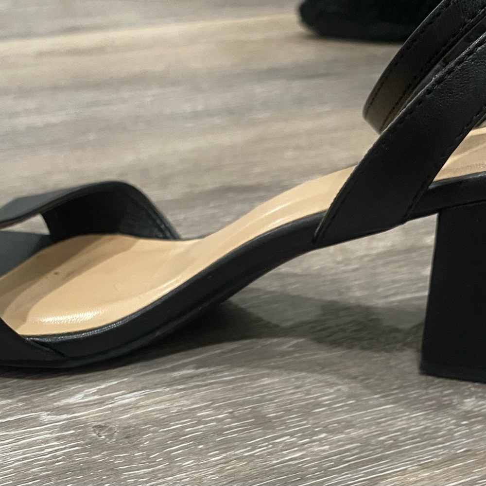 Elegant Black Women's Sandals